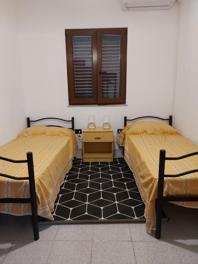 Sa Domu 'E Pisittu Lejlighed Iglesias Eksteriør billede